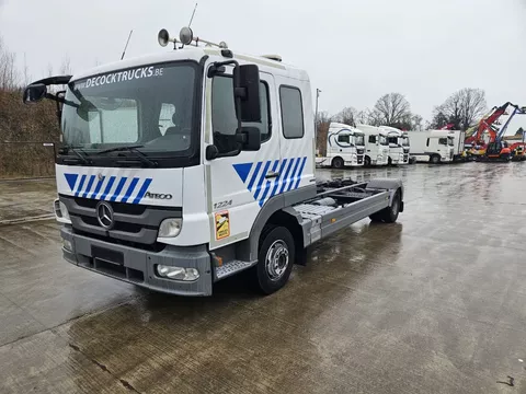Mercedes-Benz Atego 1224 Chassis cabine PTO(2)