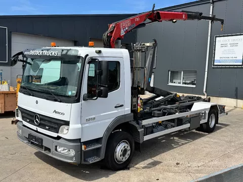 Mercedes-Benz Atego 1218 haaksysteem + fassi f80